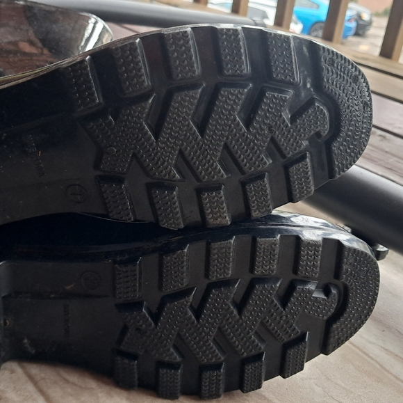 Classic Black Women's Rain Boots - Picture 7 of 7